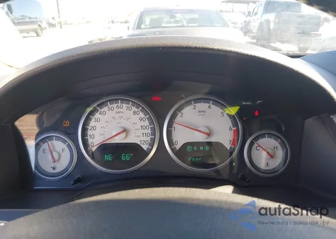 2010 Dodge Grand Caravan Sxt from USA, damaged, VIN 2D4RN5D16AR458757